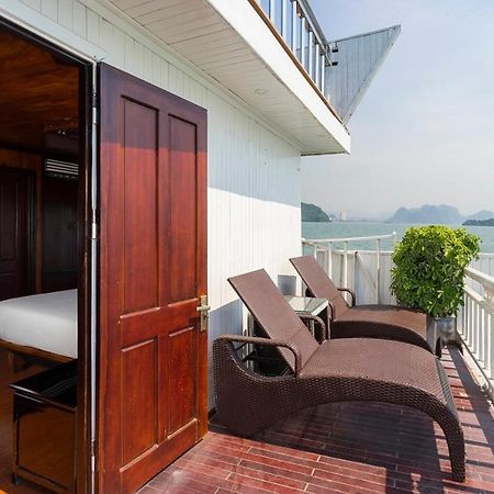 Hotel Garden Bay Premium Cruise Hạ Long Exterior foto